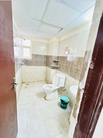Bathroom in 3 BHK Apartment at Panchsheel Greens II, Sector 16 Greater Noida – for Rent