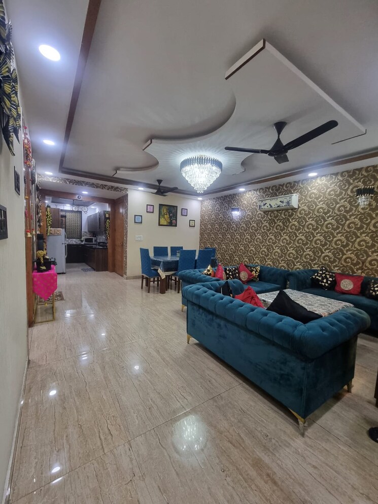 Living Room, bptp-park-central 4 Bedroom 350 Sq.Yd. Builder Floor In Sector 85 Faridabad 8034013