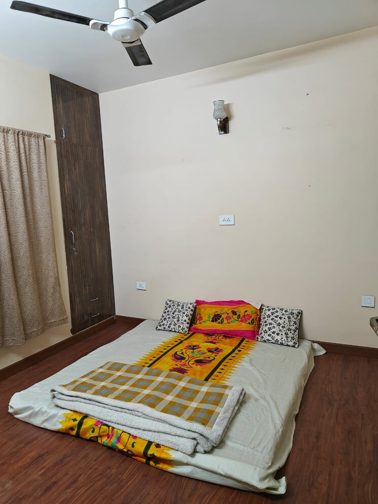 Master Bedroom, bptp-parkland 4 Bedroom 300 Sq.Yd. Builder Floor In Sector 75 Faridabad 8034036