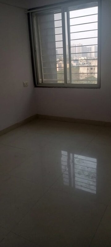 Room in 1 BHK Apartment at Venkatesh Graffiti, Keshav Nagar – for Rent
