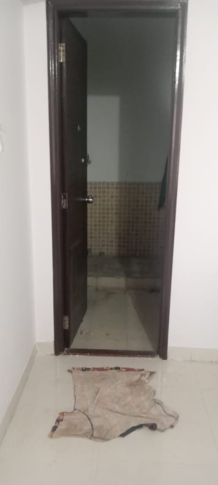 Bathroom, venkatesh-graffiti 1 Bedroom 530 Sq.Ft. Apartment In Keshav Nagar Pune 8034064