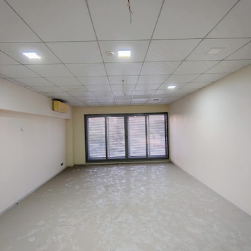 Commercial Office Space 450 Sq.Ft. For Rent in Nanpura Surat  8034097