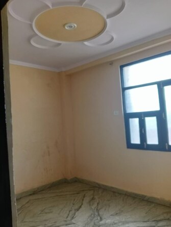 2 BHK Apartment For Rent in Roshanara Road Delhi  8034167