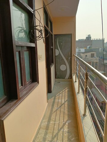 Balcony in 2 BHK Apartment at Roshanara Road – for Rent