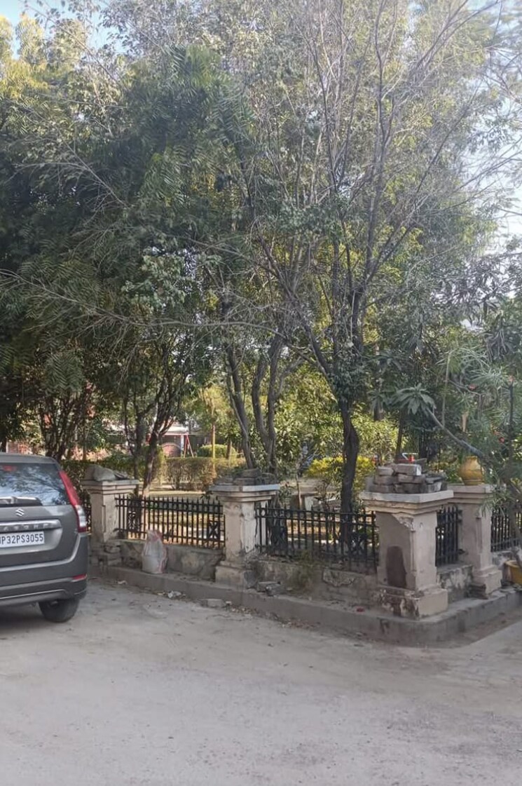  Parking, eldeco-udyan-ii 3 Bedroom 1530 Sq.Ft. Villa In Raebareli Road Lucknow 8034210