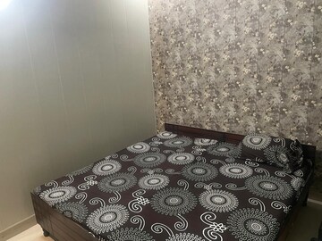 Bedroom in 3 BHK Builder Floor at Oasis Green, Patiala Road – for Rent