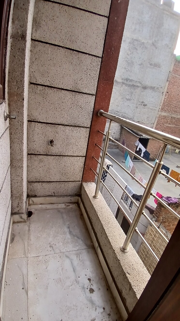 Balcony, jogabai extension 2 Bedroom 490 Sq.Ft. Builder Floor In Jogabai Extension Delhi 8034255