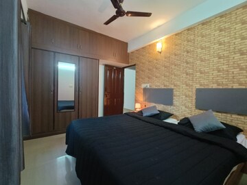 Bedroom in 2 BHK Apartment at Indiranagar – for Rent
