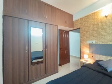 Room in 2 BHK Apartment at Indiranagar – for Rent
