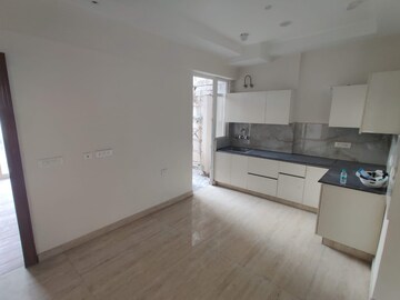 Room in 3 BHK Apartment at Shakti Khand – for Sale