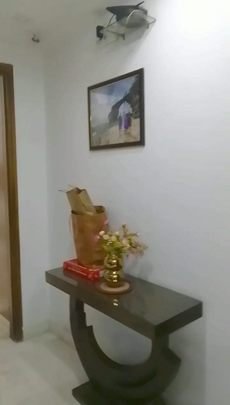 undefined, shakurpur 3 Bedroom 125 Sq.Yd. Independent House In Shakurpur Delhi 8034412