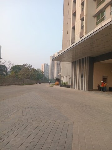 Parking in 2 BHK Apartment at Kalpataru Immensa, Kolshet Road – for Rent