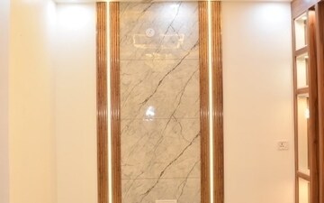 Shop For Sale in Mahavir Enclave 1