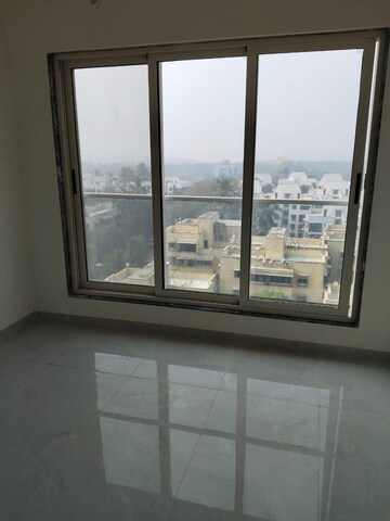 Room in 2.5 BHK Apartment at Bharat Arize, Goregaon West – for Sale