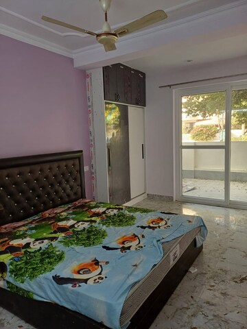 Bedroom in 3 BHK Builder Floor at SS Mayfield Gardens, Sector 51 – for Rent