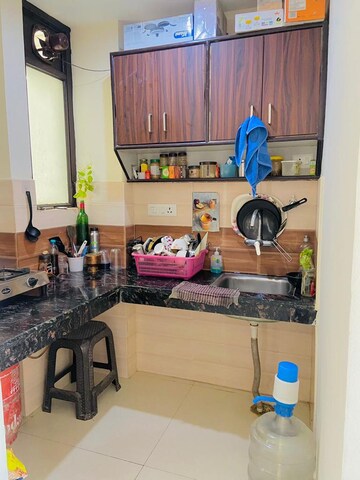 Master Bedroom in 1 BHK Builder Floor at Unitech Arcadia, South City 2 – for Rent