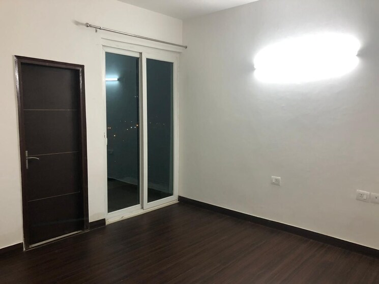 Room, amrapali-sapphire 3 Bedroom 1640 Sq.Ft. Apartment In Sector 45 Noida 8034514