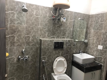 Bathroom in 3 BHK Apartment at Amrapali Sapphire, Sector 45 – for Sale