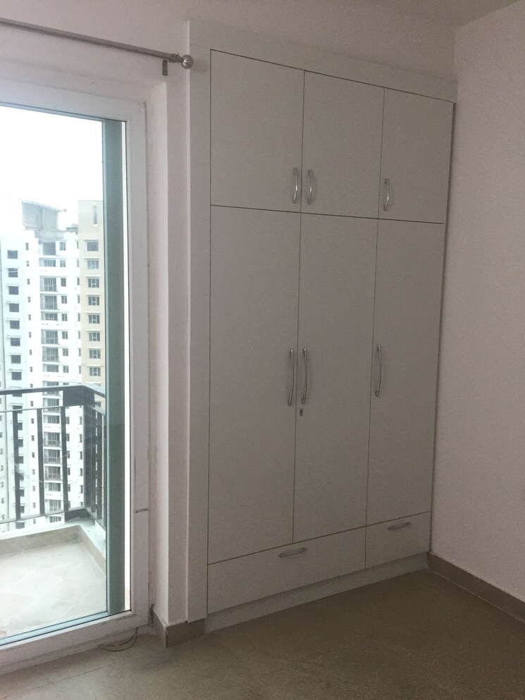 Room, amrapali-sapphire 3 Bedroom 1640 Sq.Ft. Apartment In Sector 45 Noida 8034514