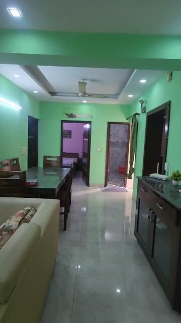 Living Room in 3.5 BHK Apartment at Mayur Vihar Phase 1 – for Rent