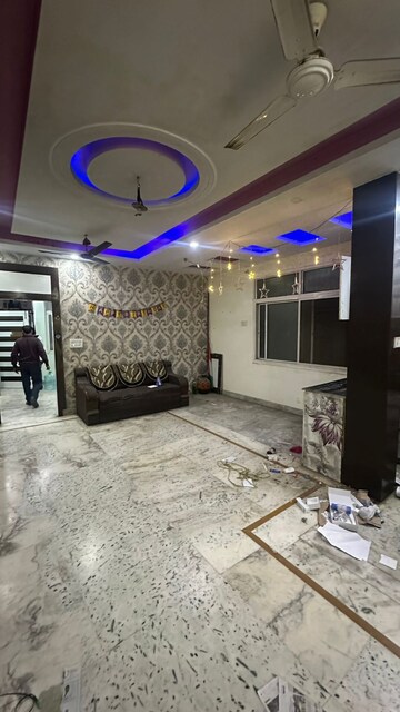 Parking in 3 BHK Apartment at Himalaya Tower, Ahinsa Khand 1 – for Sale