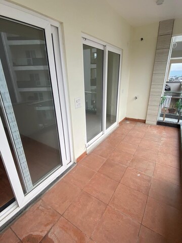 Building Lobby in 3 BHK Builder Floor at Gms Road – for Rent