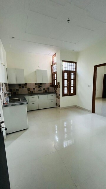 Kitchen in 2 BHK Builder Floor at Indra Nagar Colony – for Rent