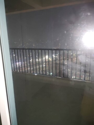 Building Lobby in 3 BHK Apartment at Gaur City 2 - 14th Avenue, Sector 16c Greater Noida – for Rent