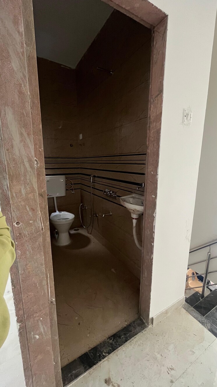 Bathroom, anusuya nagar 2 Bedroom 935 Sq.Ft. Independent House In Anusuya Nagar Nashik 8034629