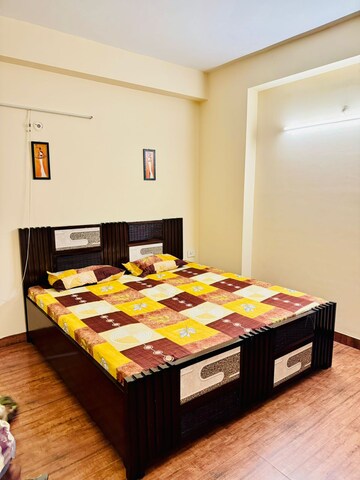 Bedroom in 3 BHK Apartment at Malsi – for Rent