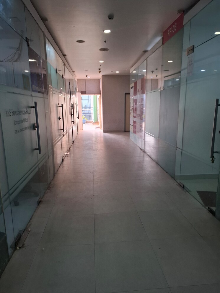 Floor Plan, netaji subhash place Commercial Office Space 350 Sq.Ft. In Netaji Subhash Place Delhi 8034692