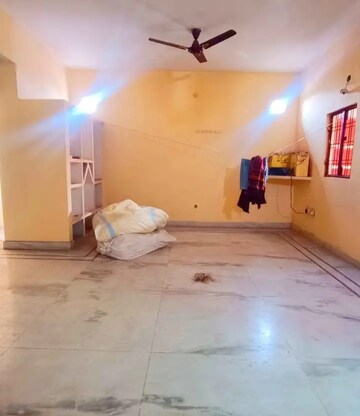 2 BHK Villa For Rent in Jankipuram