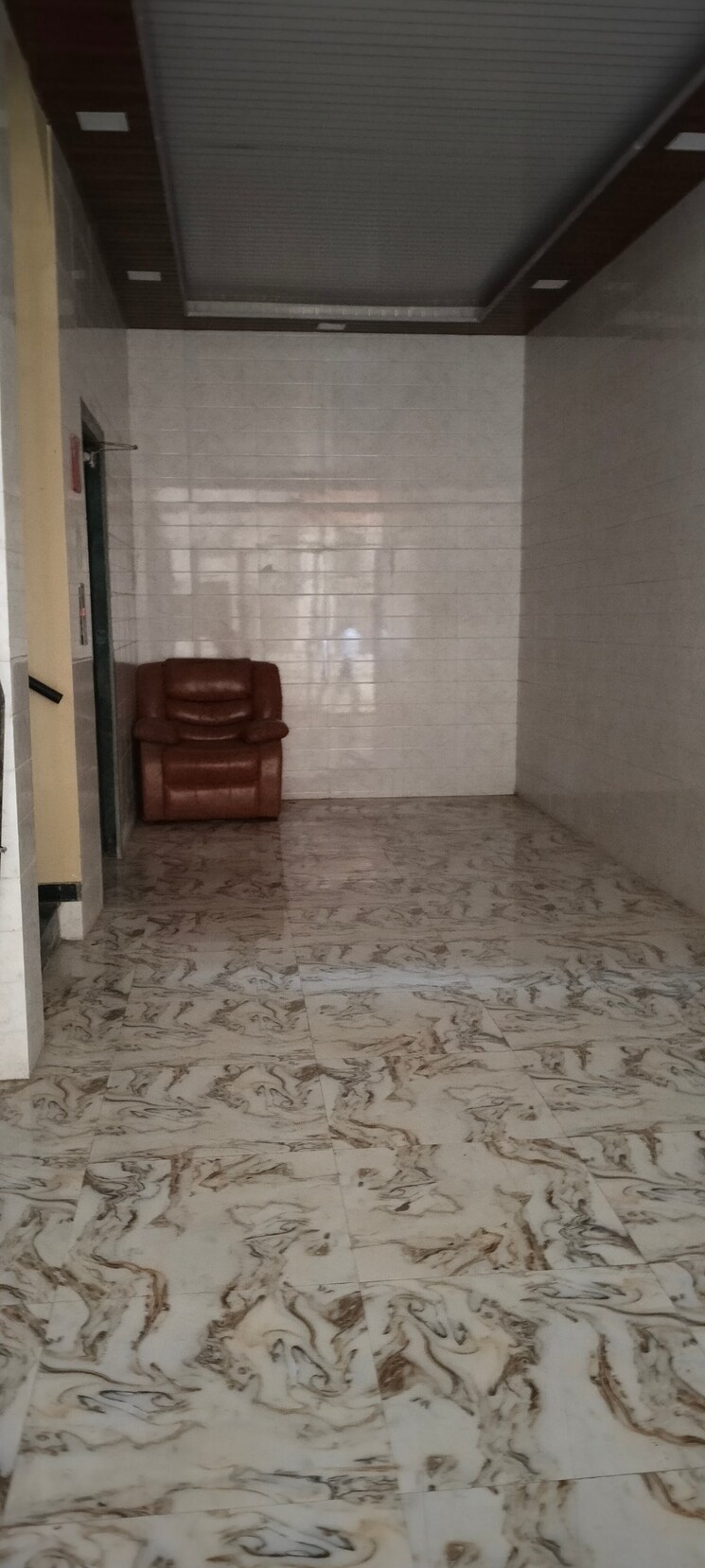 Room, seawoods west 1 Bedroom 650 Sq.Ft. Apartment In Seawoods West Navi Mumbai 8034722