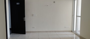 Room in 3 BHK Apartment at Paradigm Business Hermitage Park, Dhakoli Village – for Rent