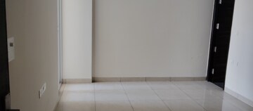 Room in 3 BHK Apartment at Paradigm Business Hermitage Park, Dhakoli Village – for Rent