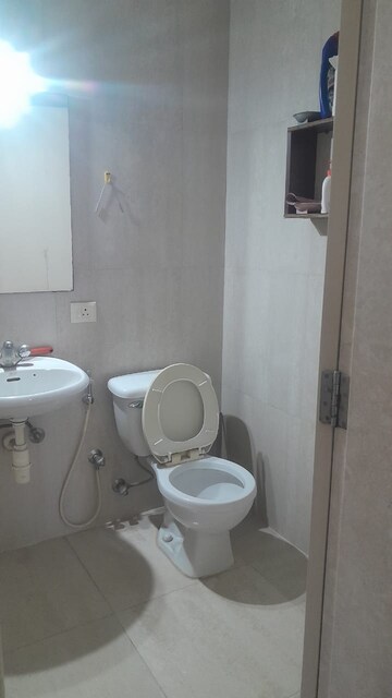 Bathroom in 3 BHK Apartment at Hiranandani Estate – for Rent