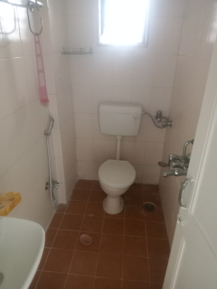 Bathroom, cadel-castle-apartment 1 Bedroom 540 Sq.Ft. Apartment In Mahim Mumbai 8034781