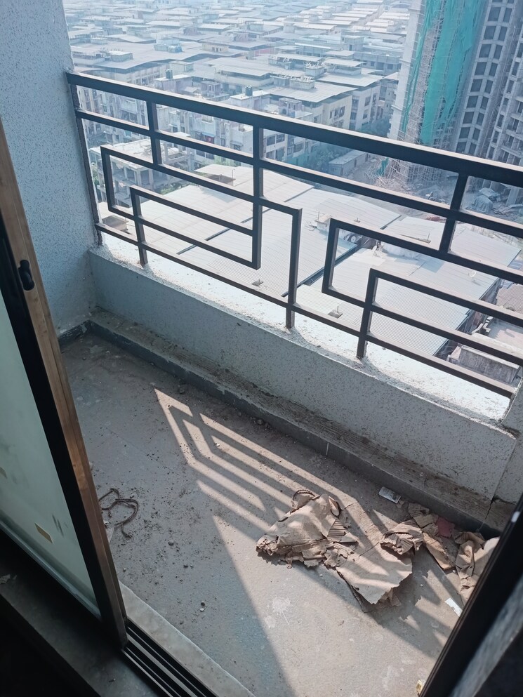 Balcony, sini-square-tower 2 Bedroom 600 Sq.Ft. Apartment In Kasheli Thane 8034803