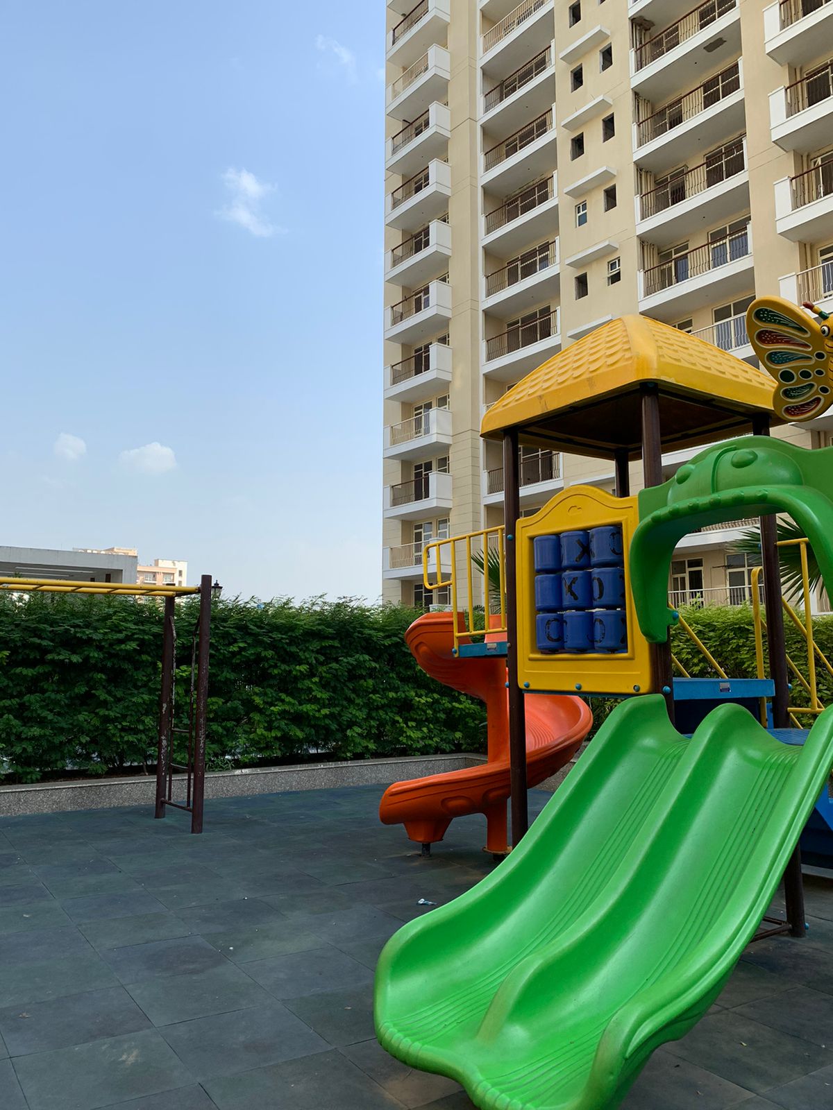 2 BHK + Servant Room 1150 Sq.Ft. Apartment in Terra Heritage
