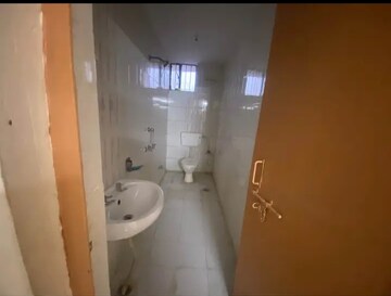 Building Lobby in 2 BHK Villa at Aliganj – for Rent