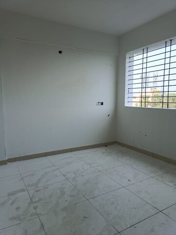 Room in 3 BHK Apartment at Sathnur – for Sale