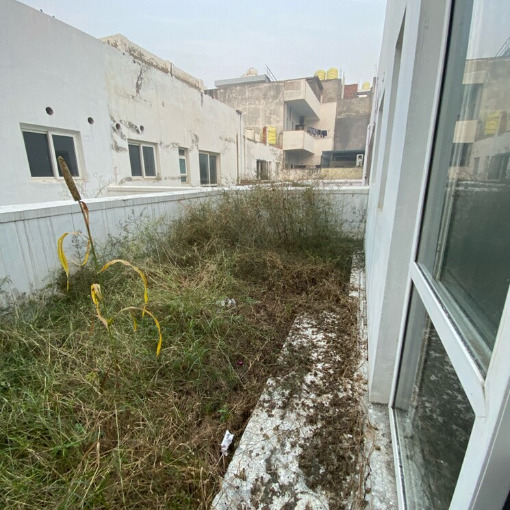 Balcony, sector 89 2 Bedroom 150 Sq.Yd. Villa In Sector 89 Faridabad 8034954