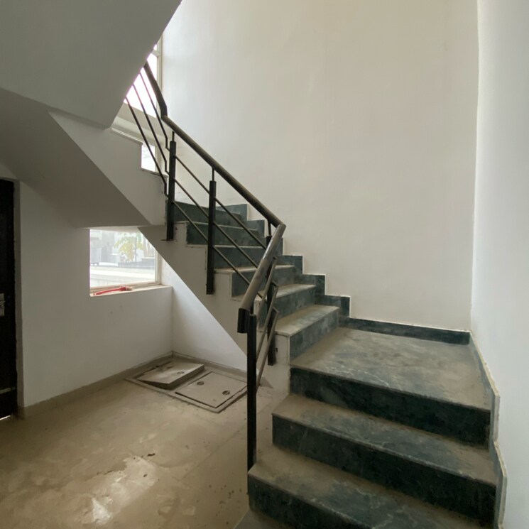 undefined, sector 89 2 Bedroom 150 Sq.Yd. Villa In Sector 89 Faridabad 8035035