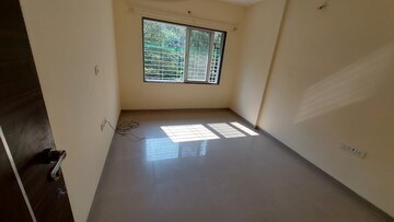 Bedroom in 2 BHK Apartment at Benvic Villa, Malad West – for Rent