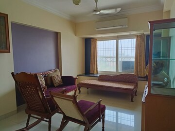 Living Room in 2 BHK Apartment at Chembur – for Rent