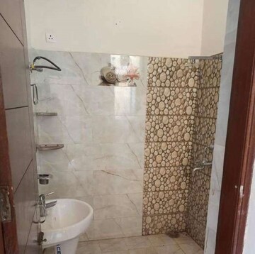 Bathroom in 4 BHK Apartment at Sector 24 – for Rent