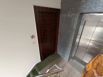 Furnished Amenities in 3 BHK Builder Floor at Sector 4 – for Rent