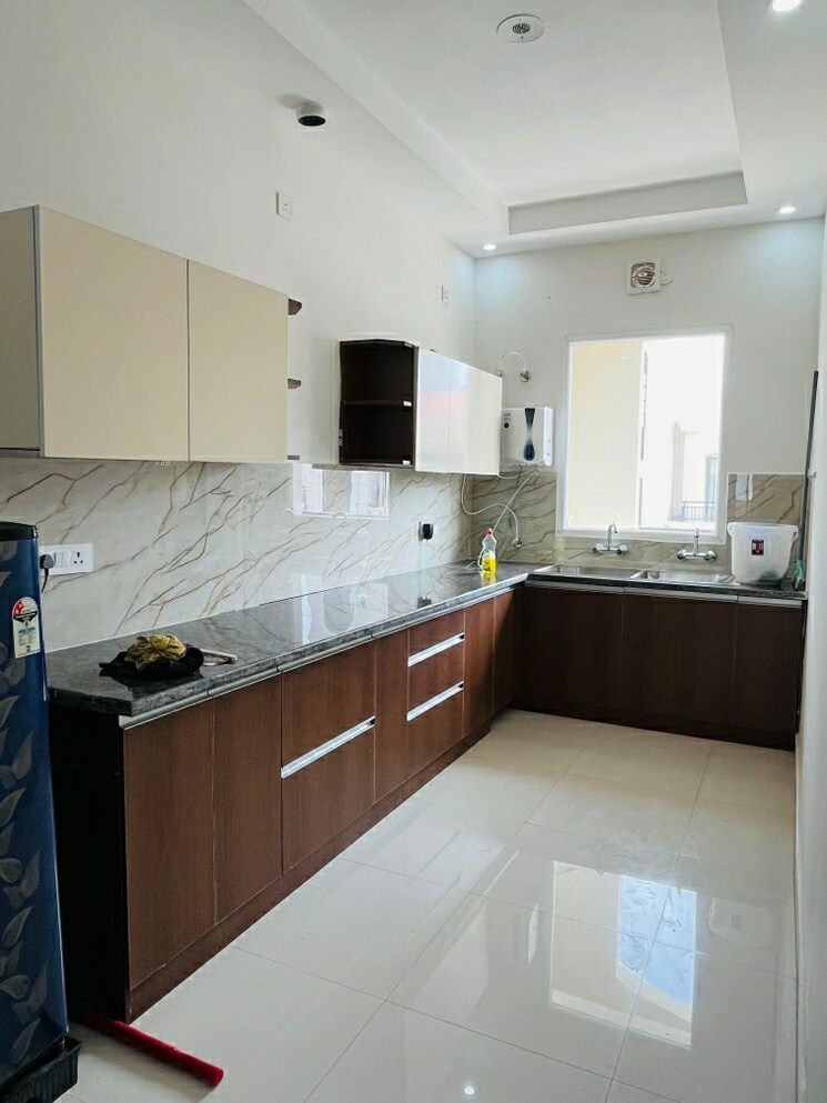 Kitchen, dasmesh nagar 3 Bedroom 1500 Sq.Ft. Builder Floor In Dasmesh Nagar Kharar 8035278