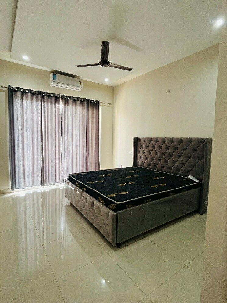 Bedroom, dasmesh nagar 3 Bedroom 1500 Sq.Ft. Builder Floor In Dasmesh Nagar Kharar 8035278