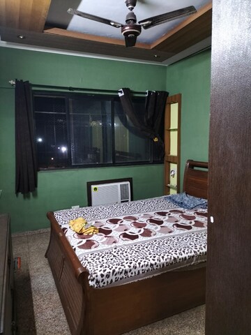 Bedroom in 2 BHK Apartment at Velentine Tower, Goregaon East – for Sale